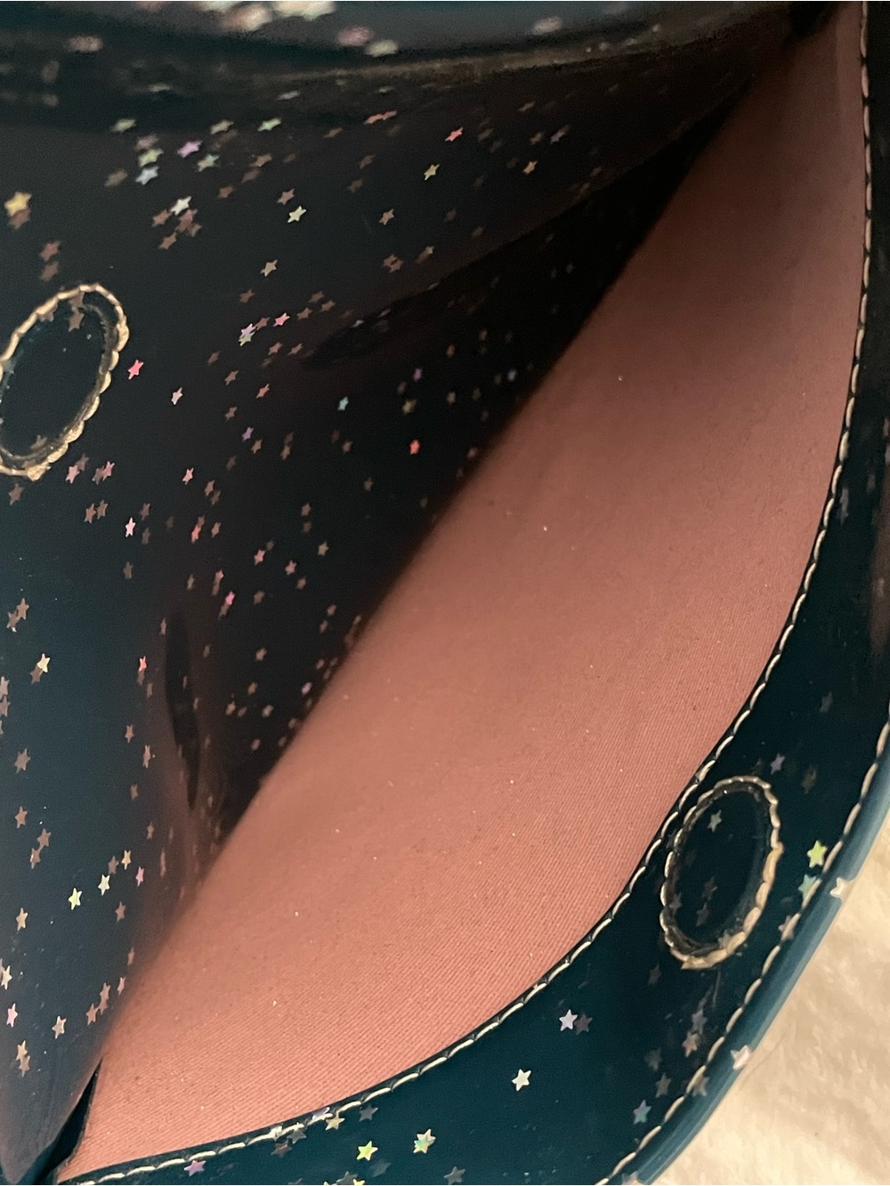 Consuela Nyla Tour Crossbody - Picture 14 of 15